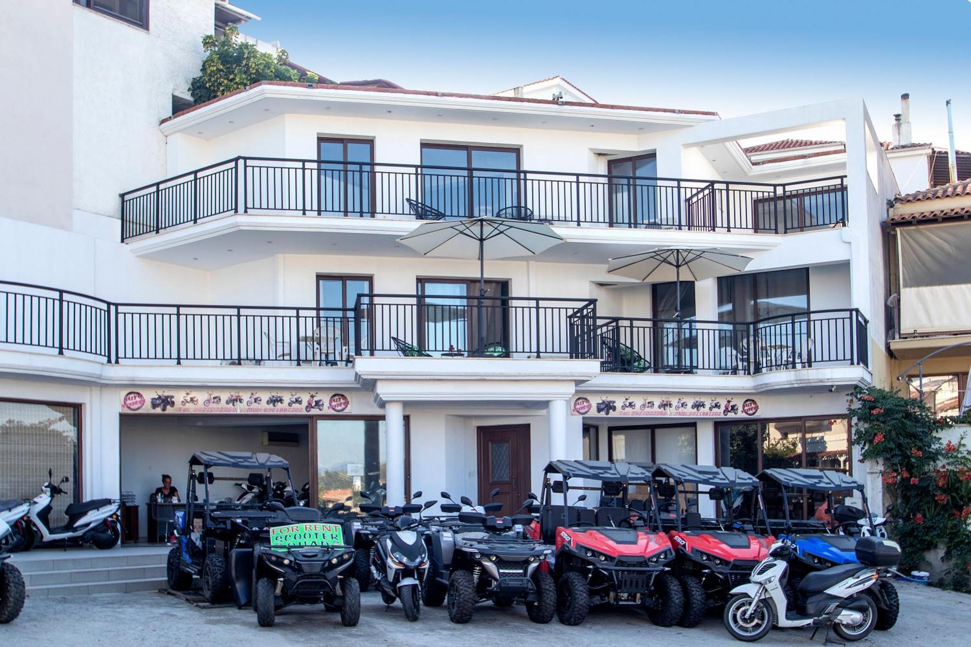 D & E Apartments Città di Skiathos Esterno foto