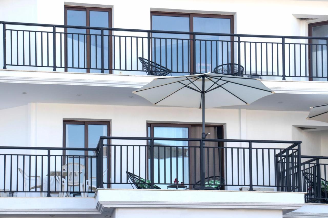 D & E Apartments Città di Skiathos Esterno foto